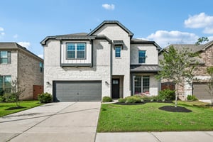 Hawthorn Breeze Way-S1710-001.jpg