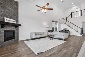 Hawthorn Breeze Way-S1710-006.jpg