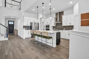Hawthorn Breeze Way-S1710-014.jpg