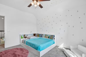 Hawthorn Breeze Way-S1710-034.jpg