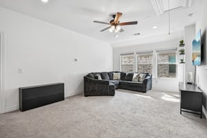 Hawthorn Breeze Way-S1710-044.jpg