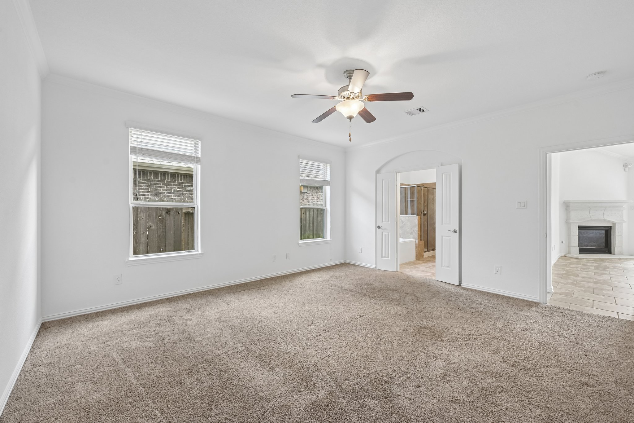 Sinton Creek Dr-S1806-023.jpg