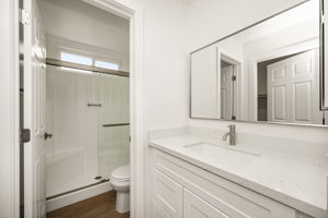  Photo 36