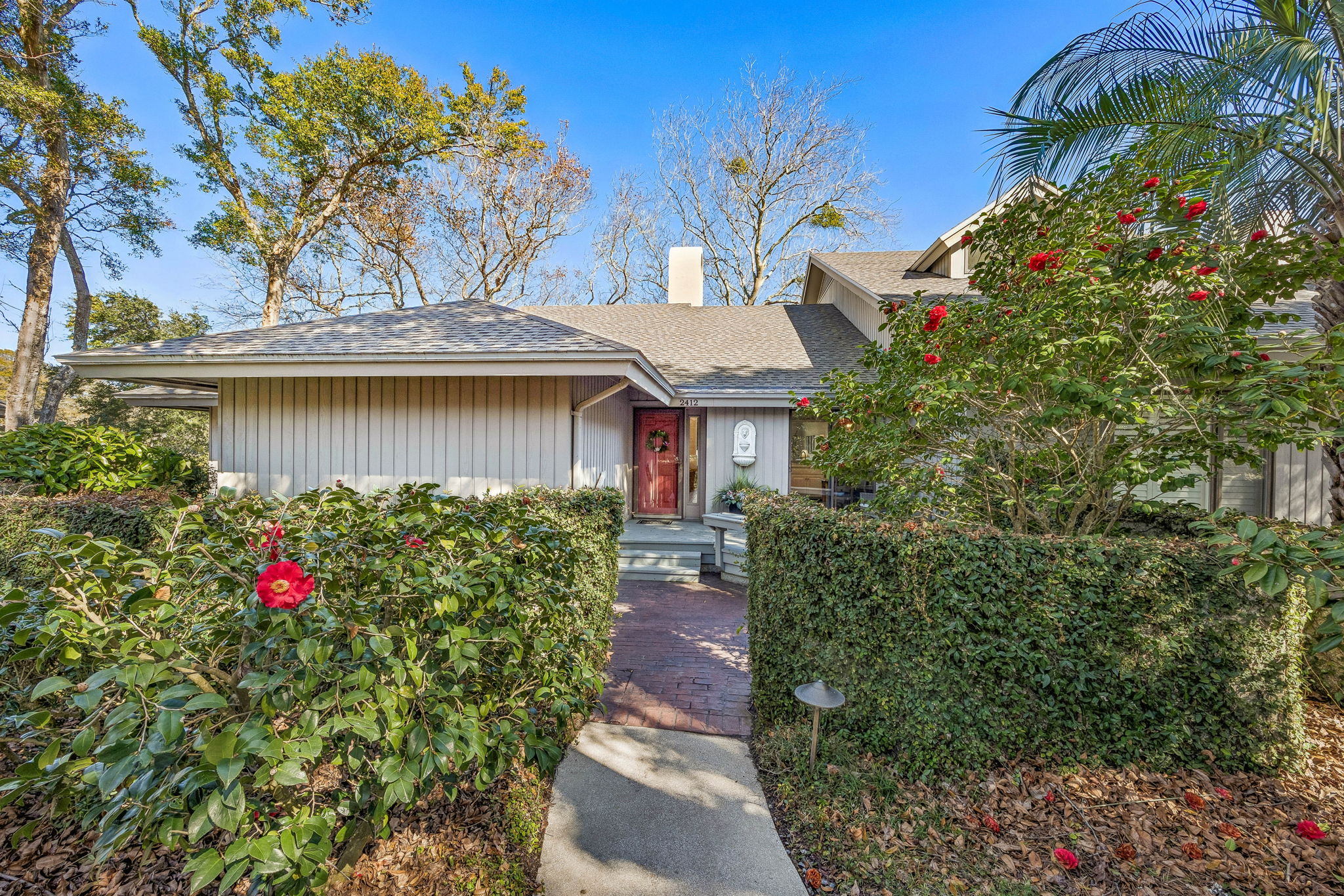 Welcome to 2412 Boxwood Ln