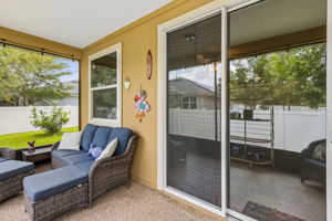 Screened-in Porch
