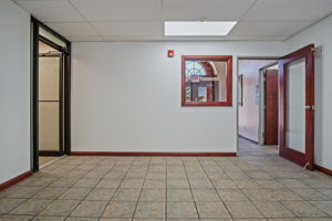  Photo 38