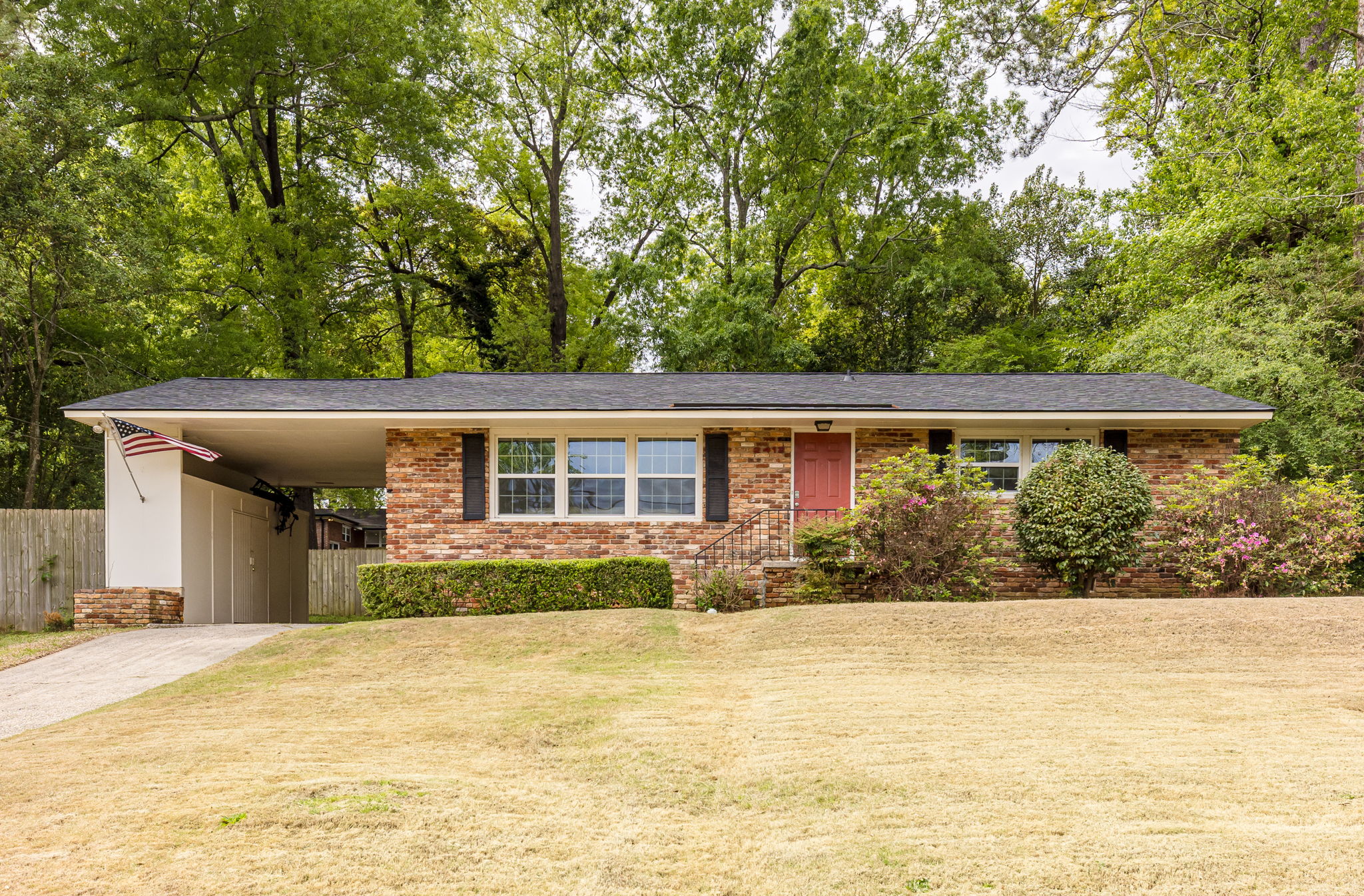 2412 Persimmon Rd, Augusta, GA 30904 Steve Bracci Photography