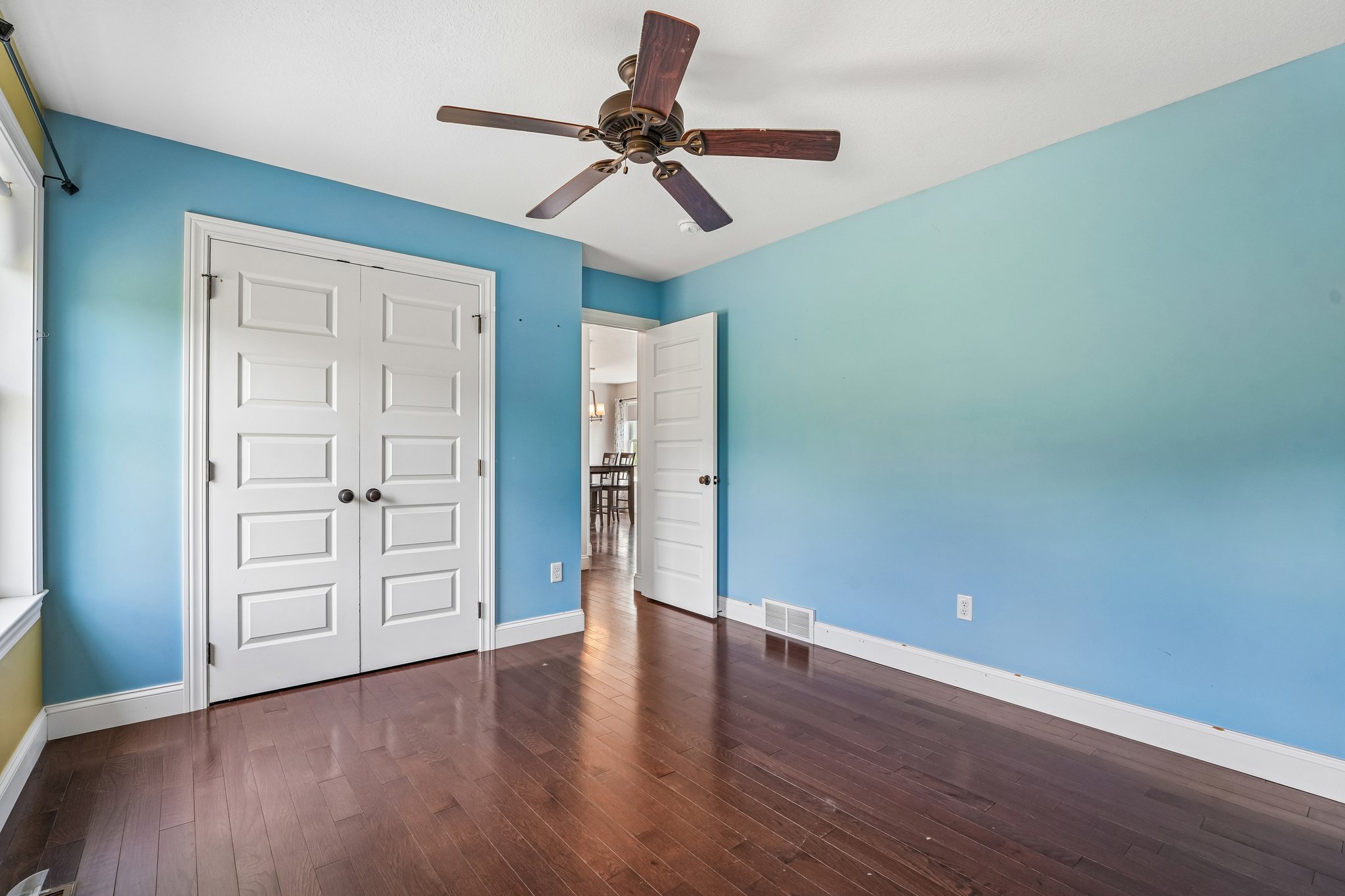 S Jefferson St-S1407-025.jpg