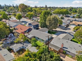 Stokes St-S1308-047.jpg