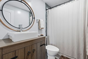  Photo 40