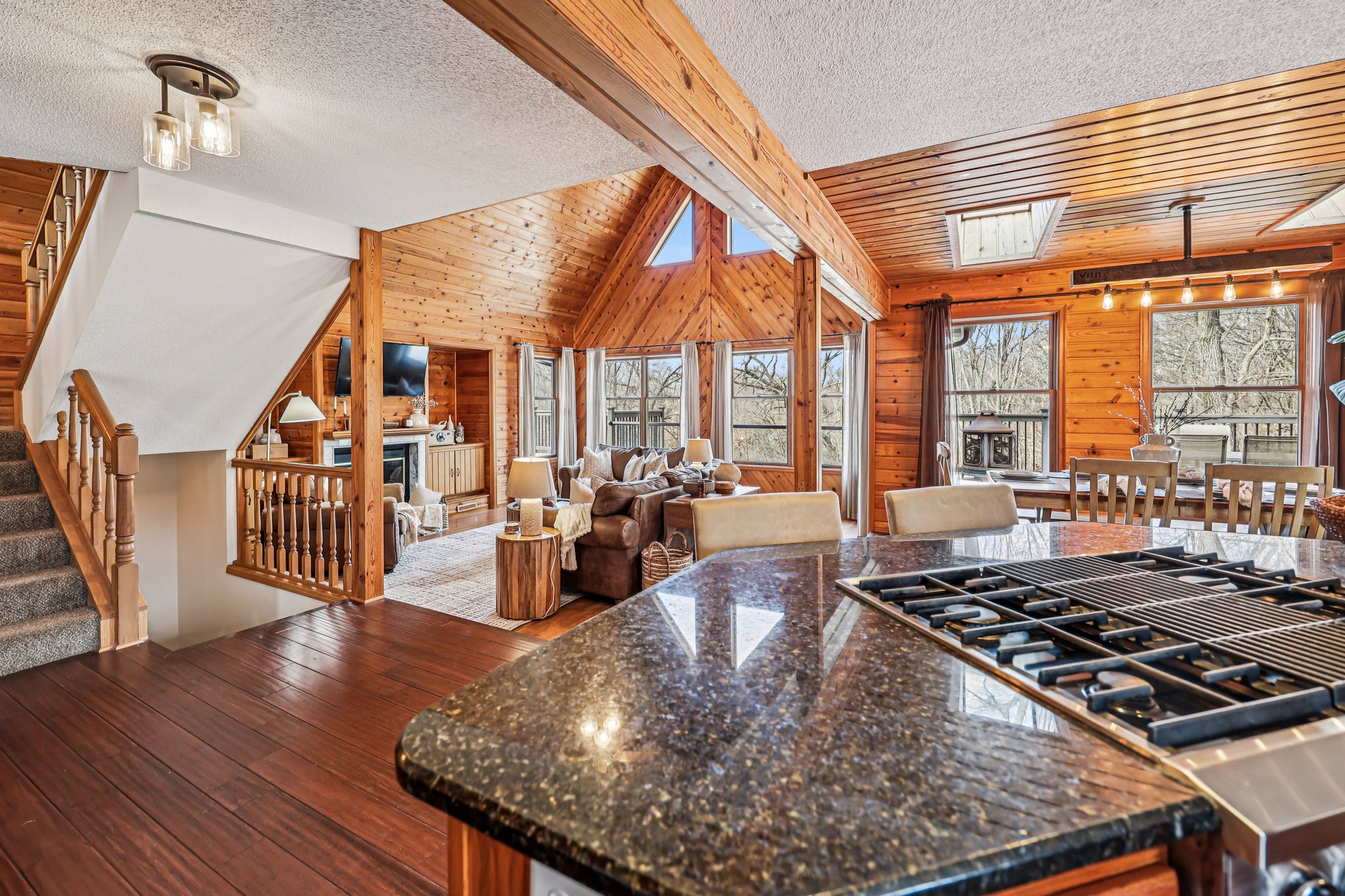 Inwood Ave N-S1403-023.jpg