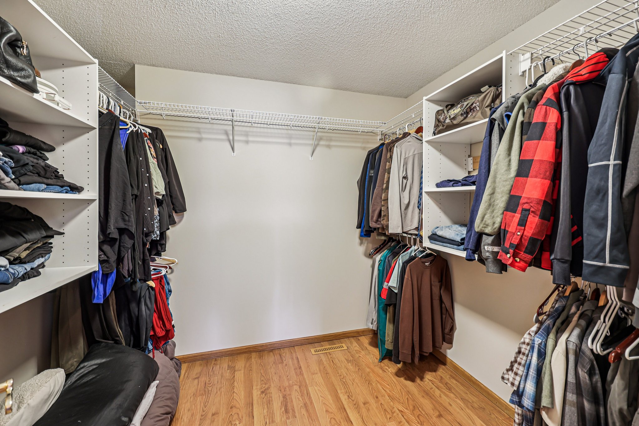 Inwood Ave N-S1403-029.jpg