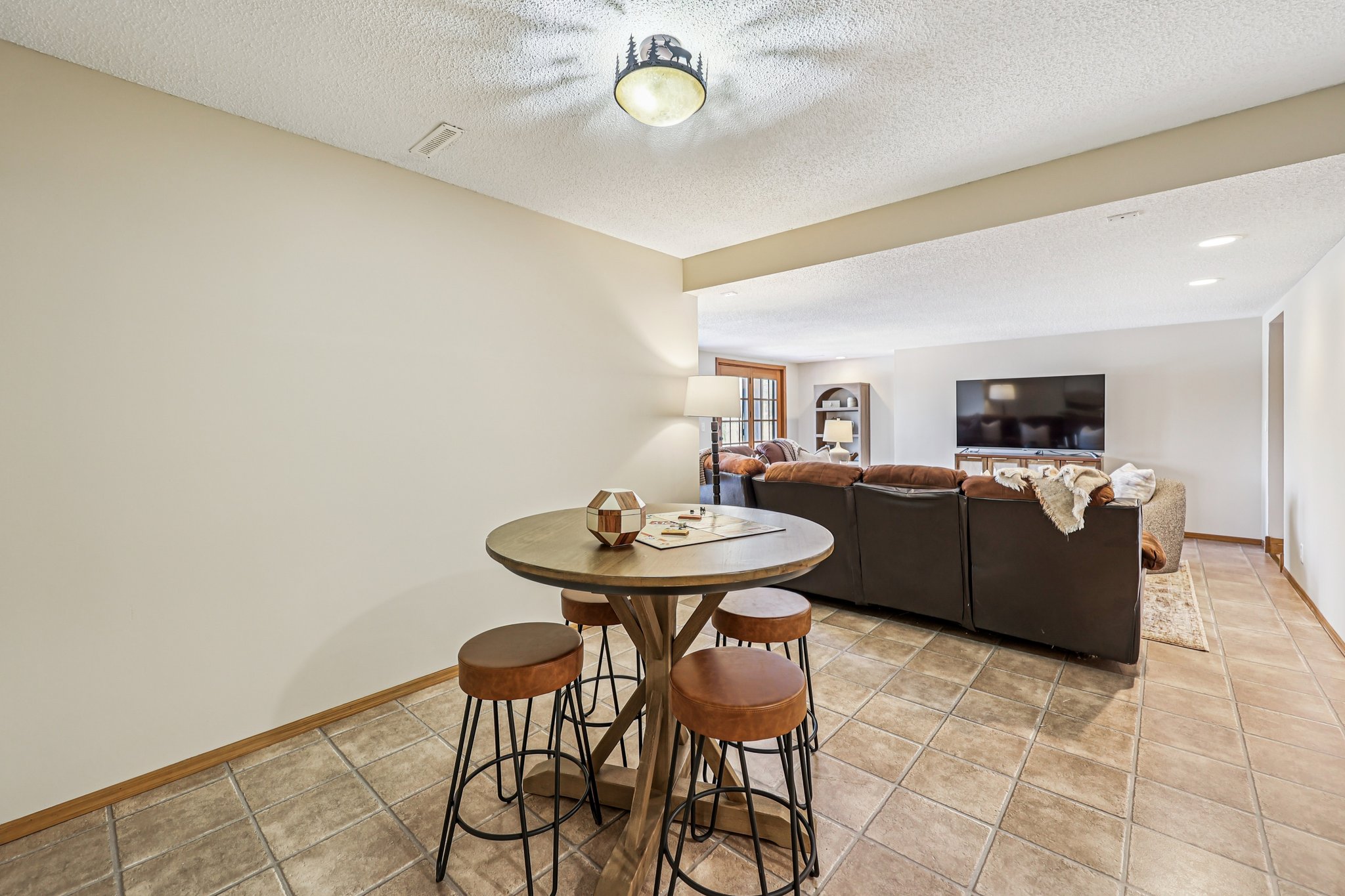 Inwood Ave N-S1403-058.jpg