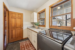 Inwood Ave N-S1403-038.jpg