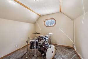 Inwood Ave N-S1403-040.jpg