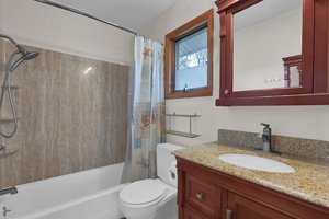  Photo 23