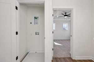 Drew Ln 5-S1601-018.jpg