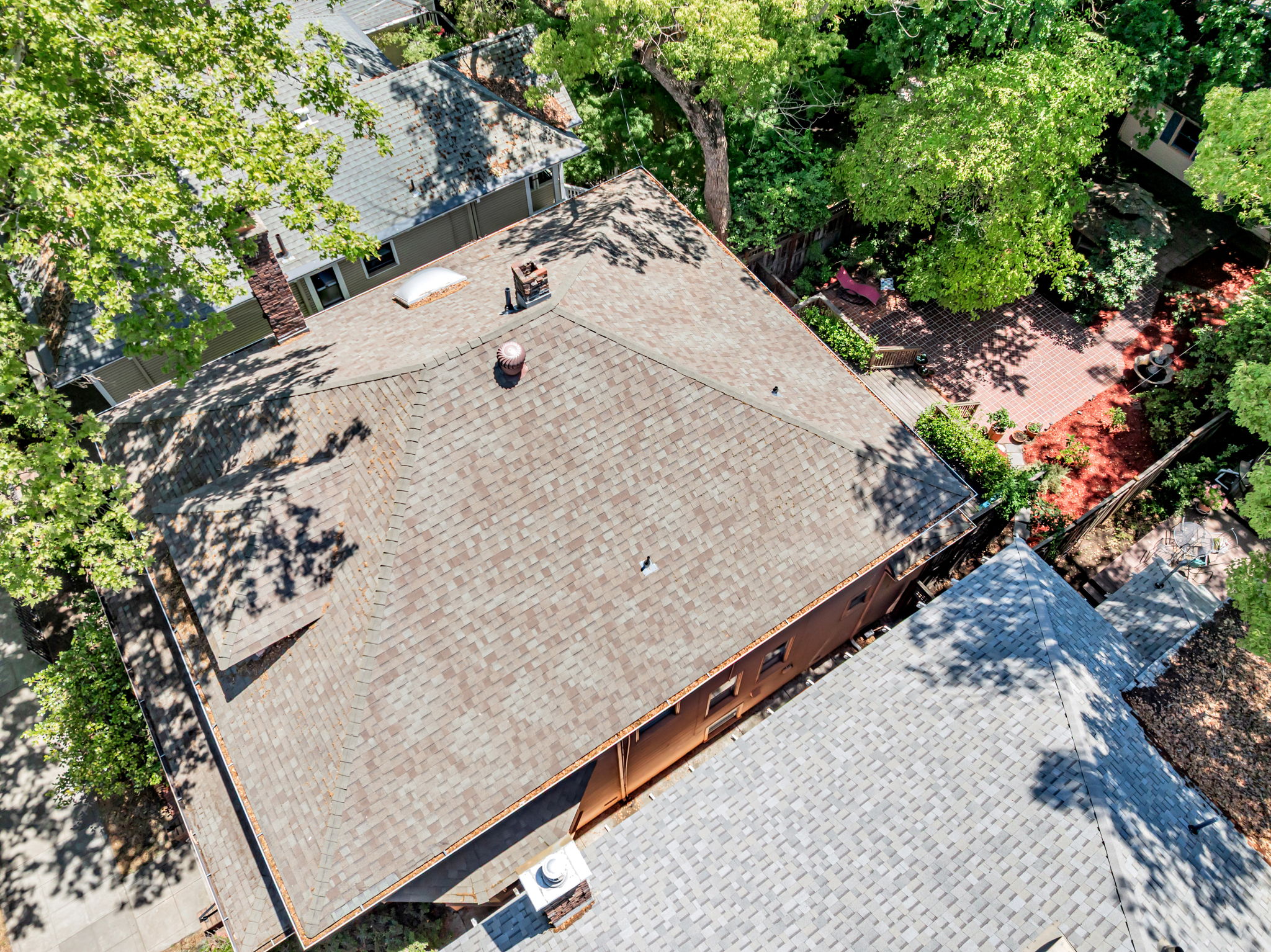 023_AERIAL_ 2414 H St_