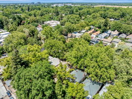 029_AERIAL_ 2414 H St_