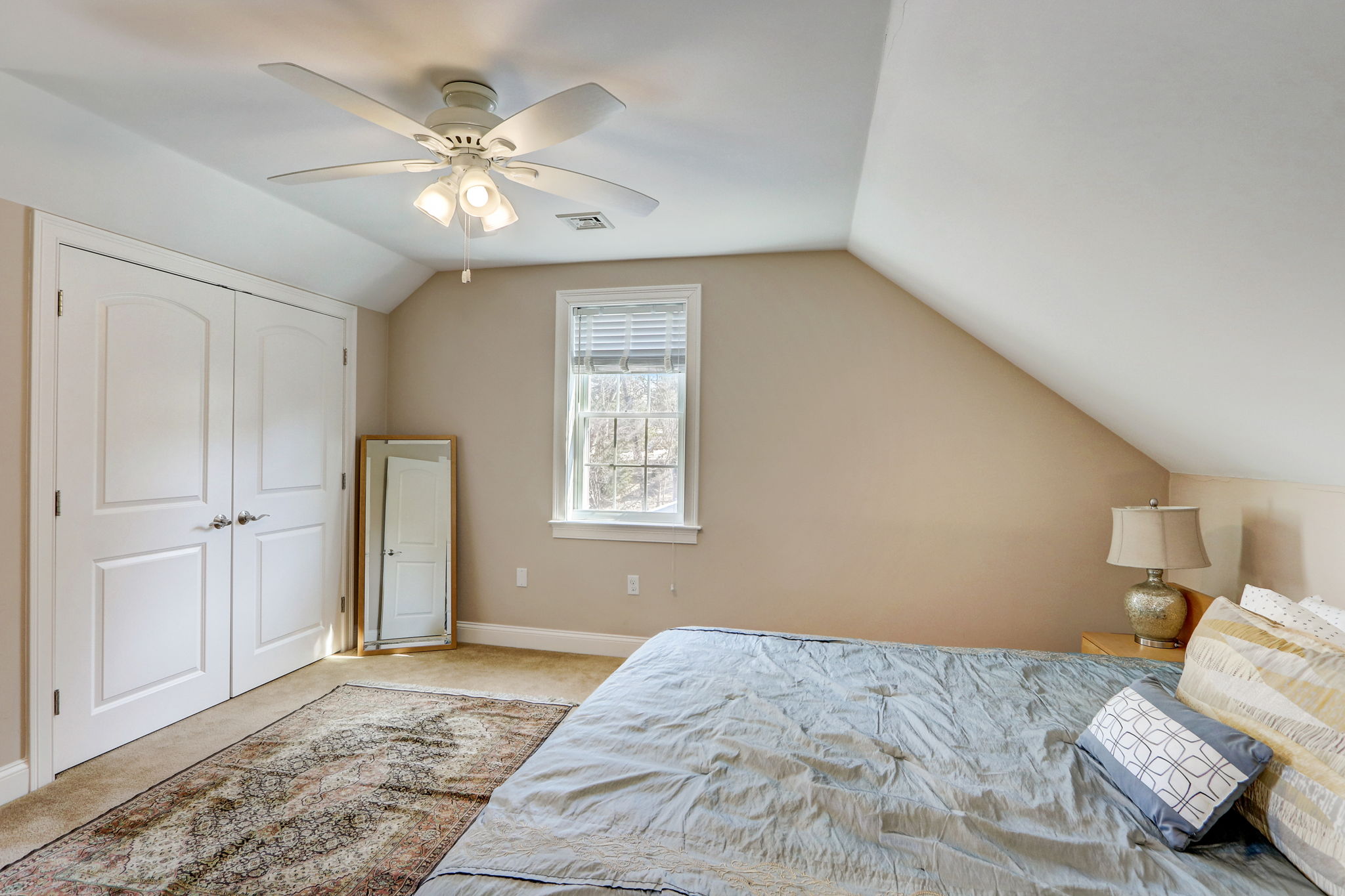  Massachusetts Ave -045