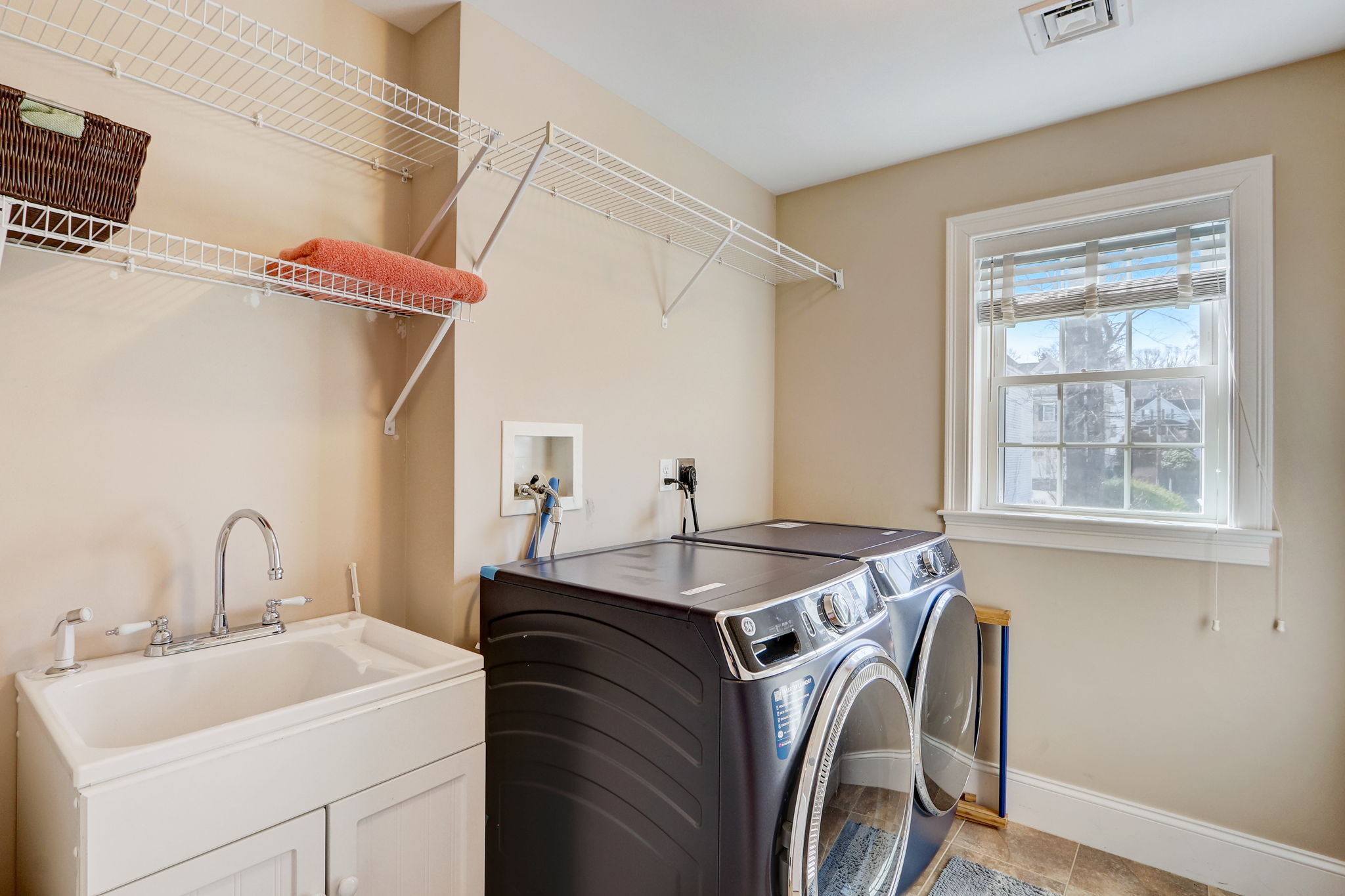  Massachusetts Ave -031