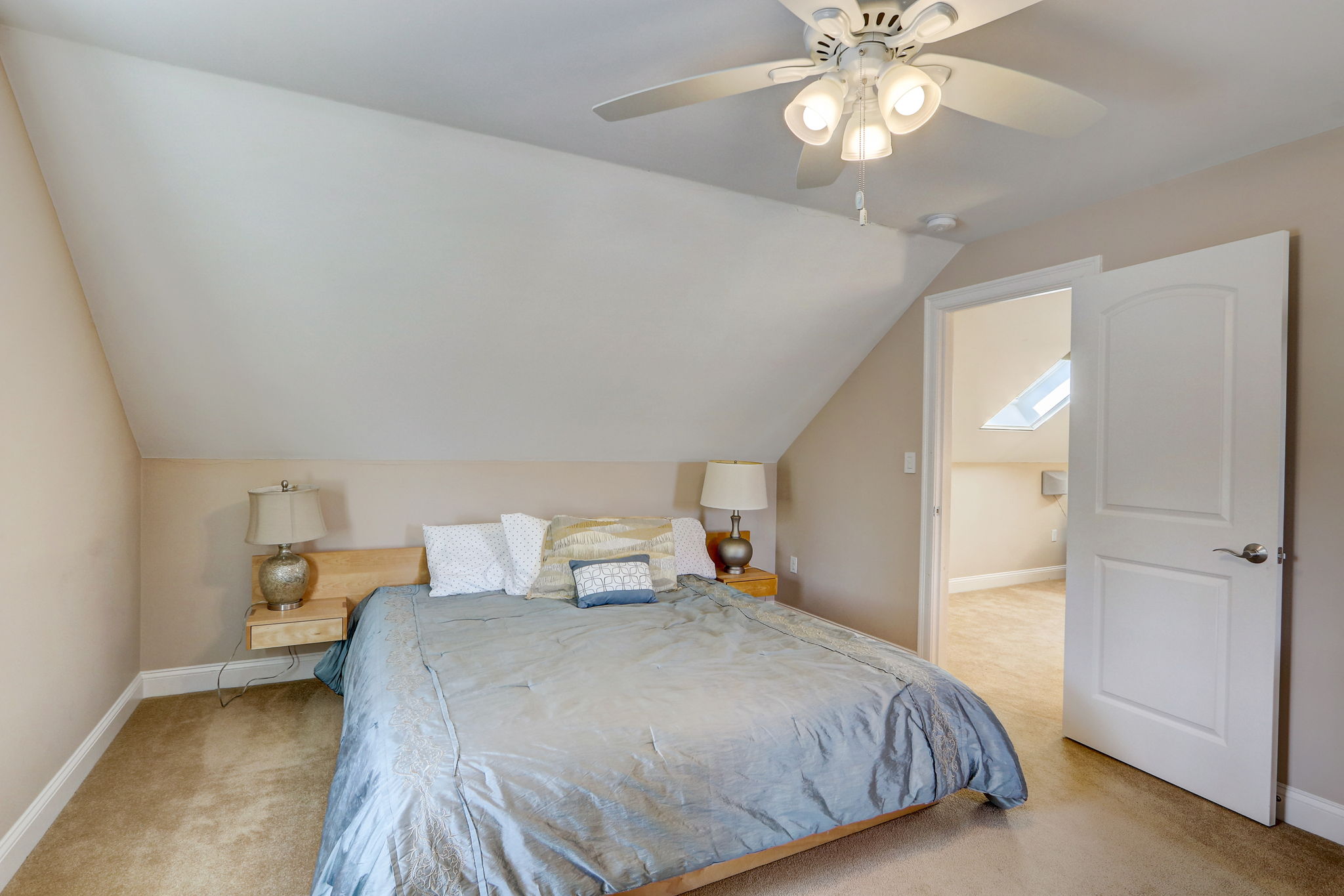  Massachusetts Ave -044