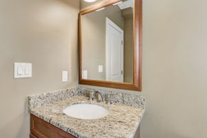  Massachusetts Ave -025