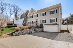  Massachusetts Ave -002