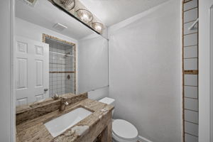  Photo 23