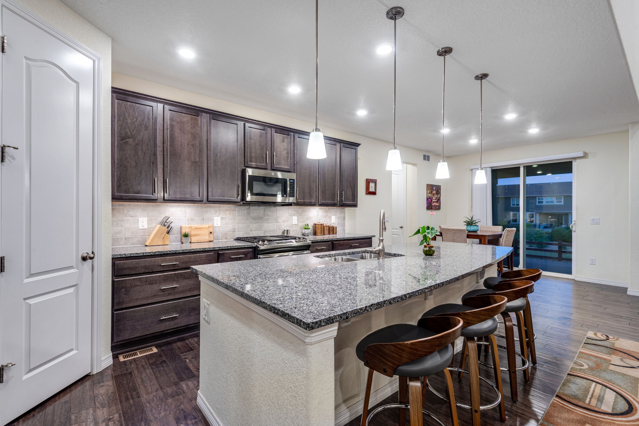2414 Spotswood Twilight-16