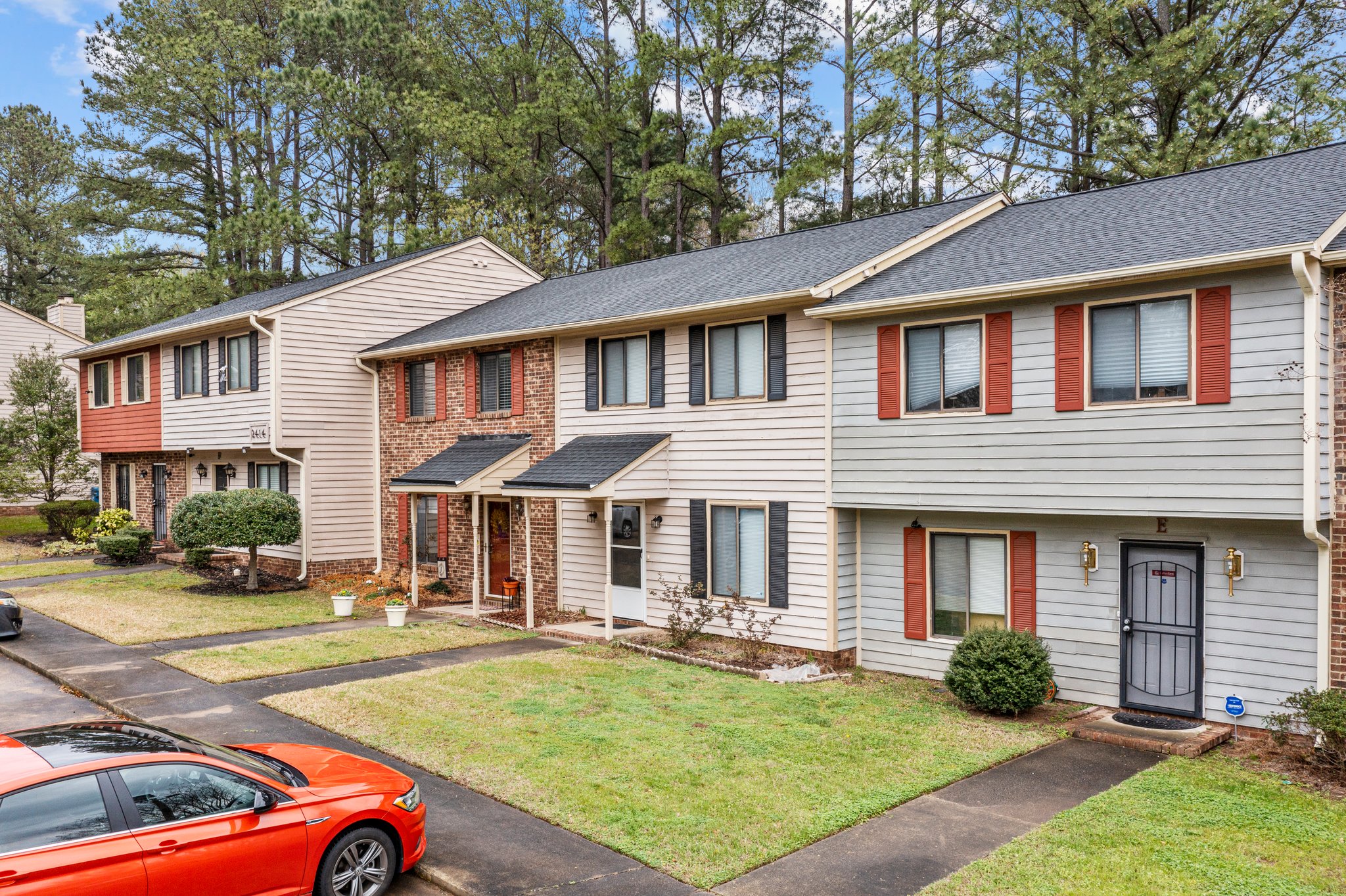 2414 Stadium Dr, Durham, NC 27704, USA Photo 9