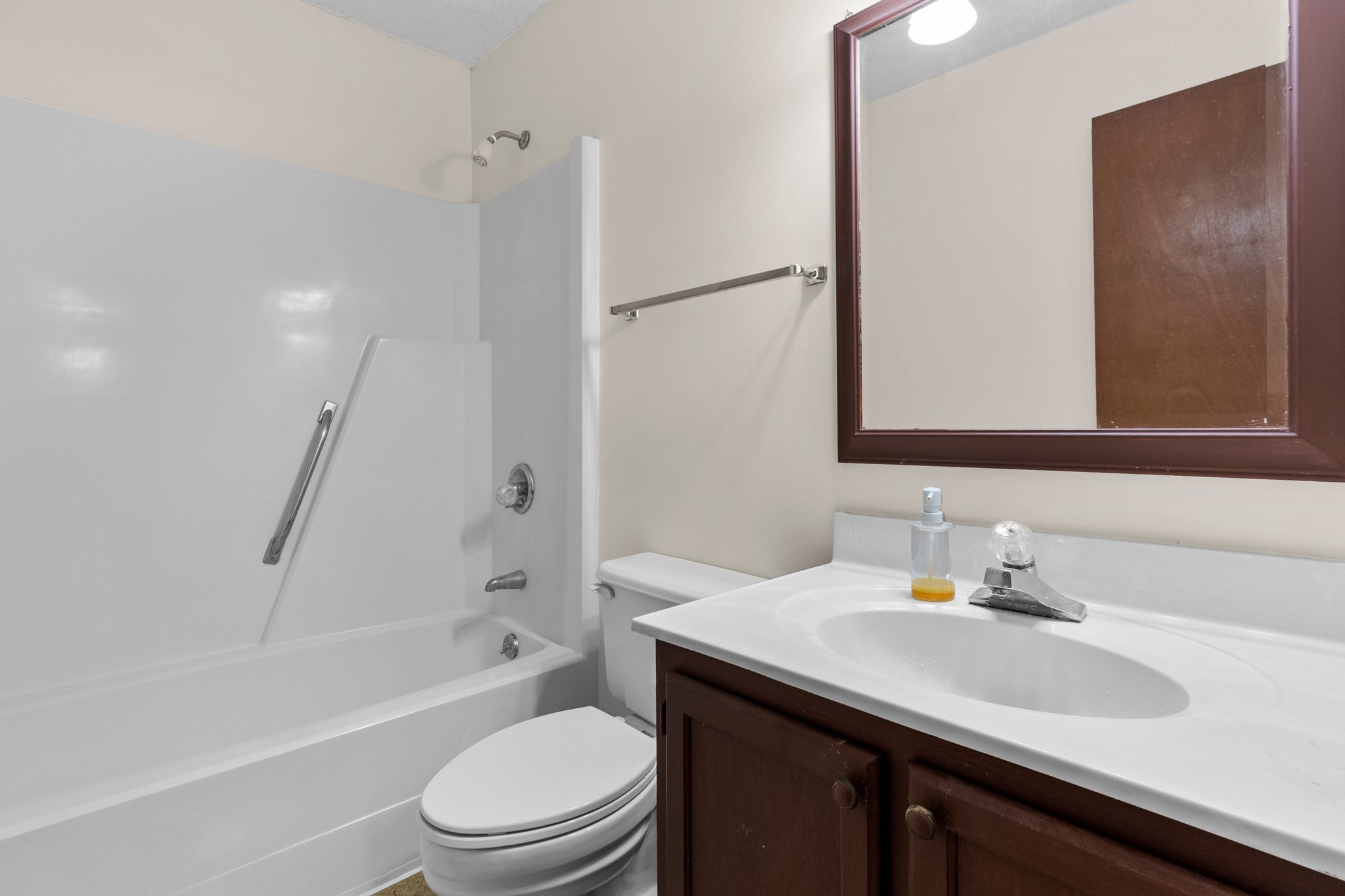 2414 Stadium Dr, Durham, NC 27704, USA Photo 18