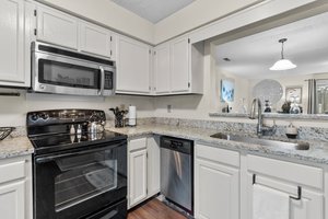 2414 Stadium Dr, Durham, NC 27704, USA Photo 24