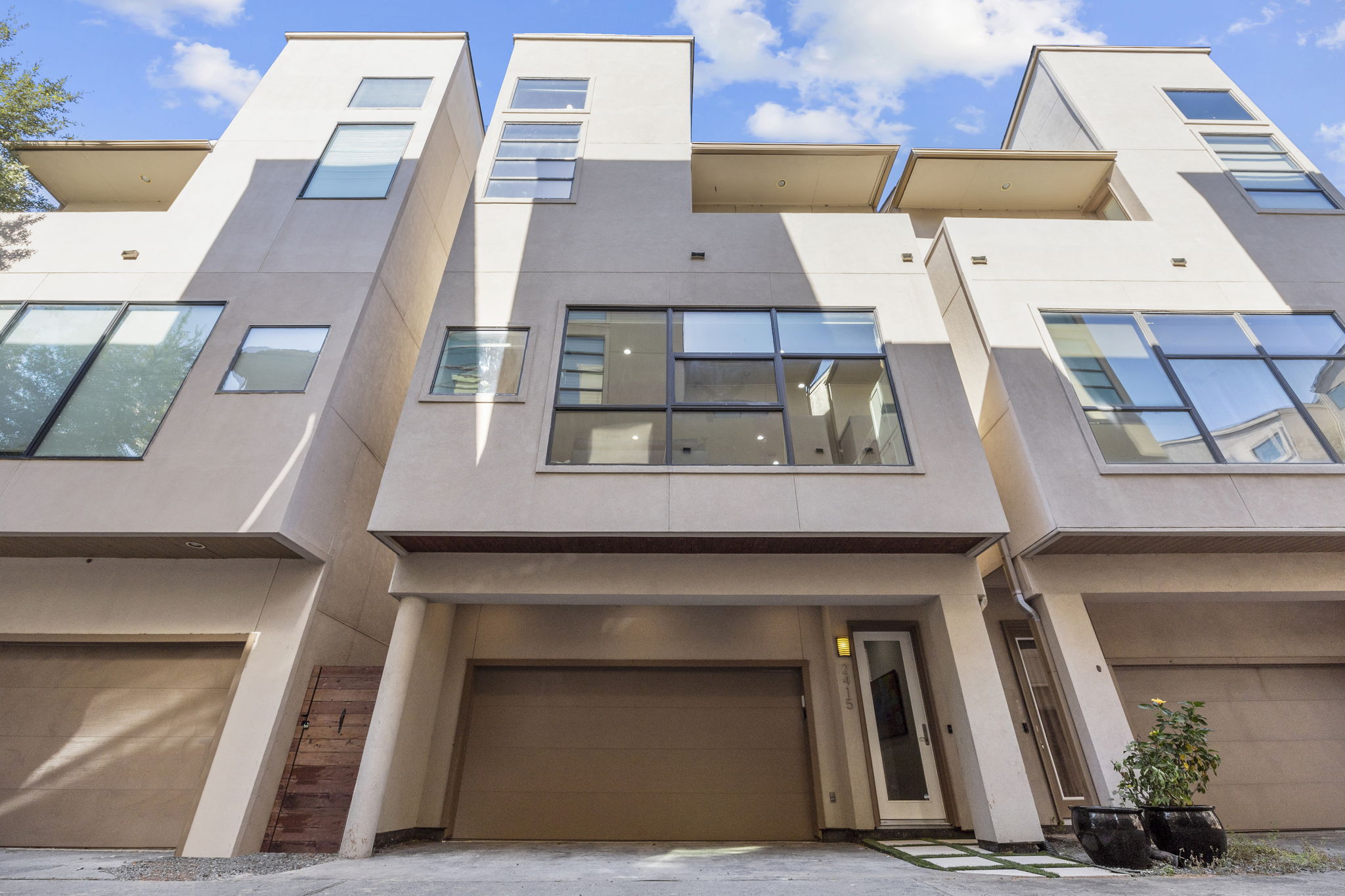 2415 Charleston St, Houston, TX 77021, USA Photo 3
