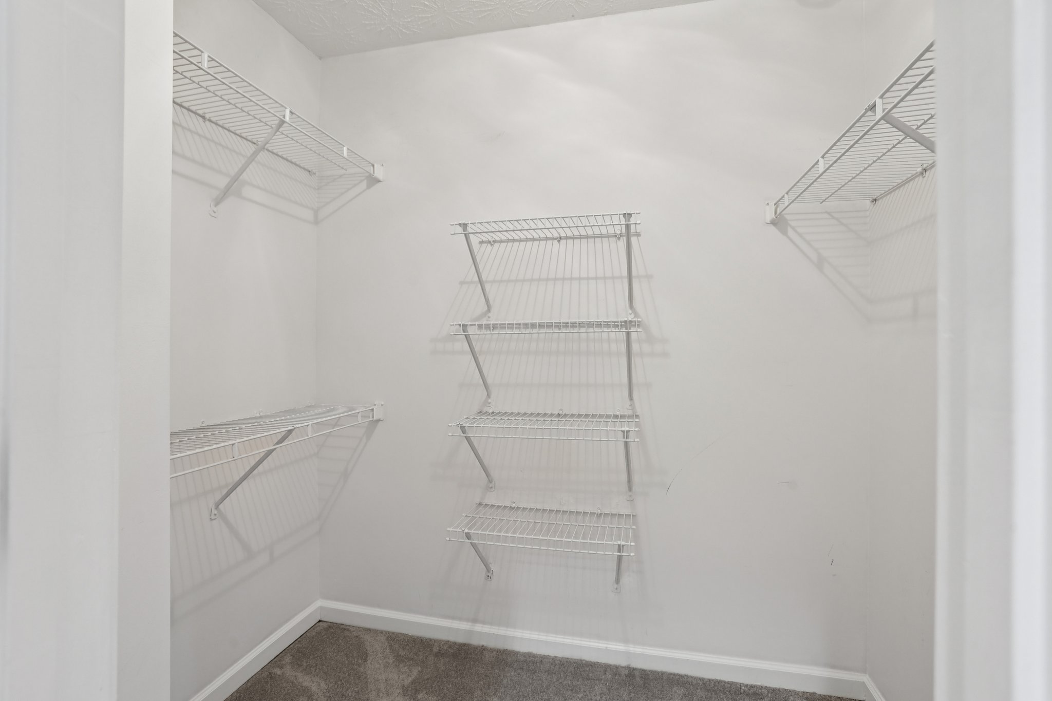 Hamilton Parc Ln NE-S1411-023.jpg