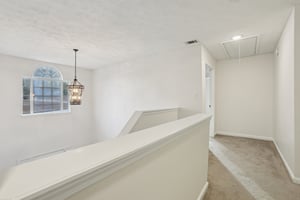 Hamilton Parc Ln NE-S1411-016.jpg