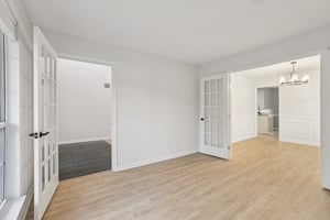 Hamilton Parc Ln NE-S1411-037.jpg