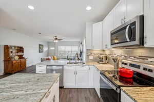 Wilson St-S2603-018.jpg