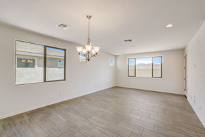 W Gross Ave-006