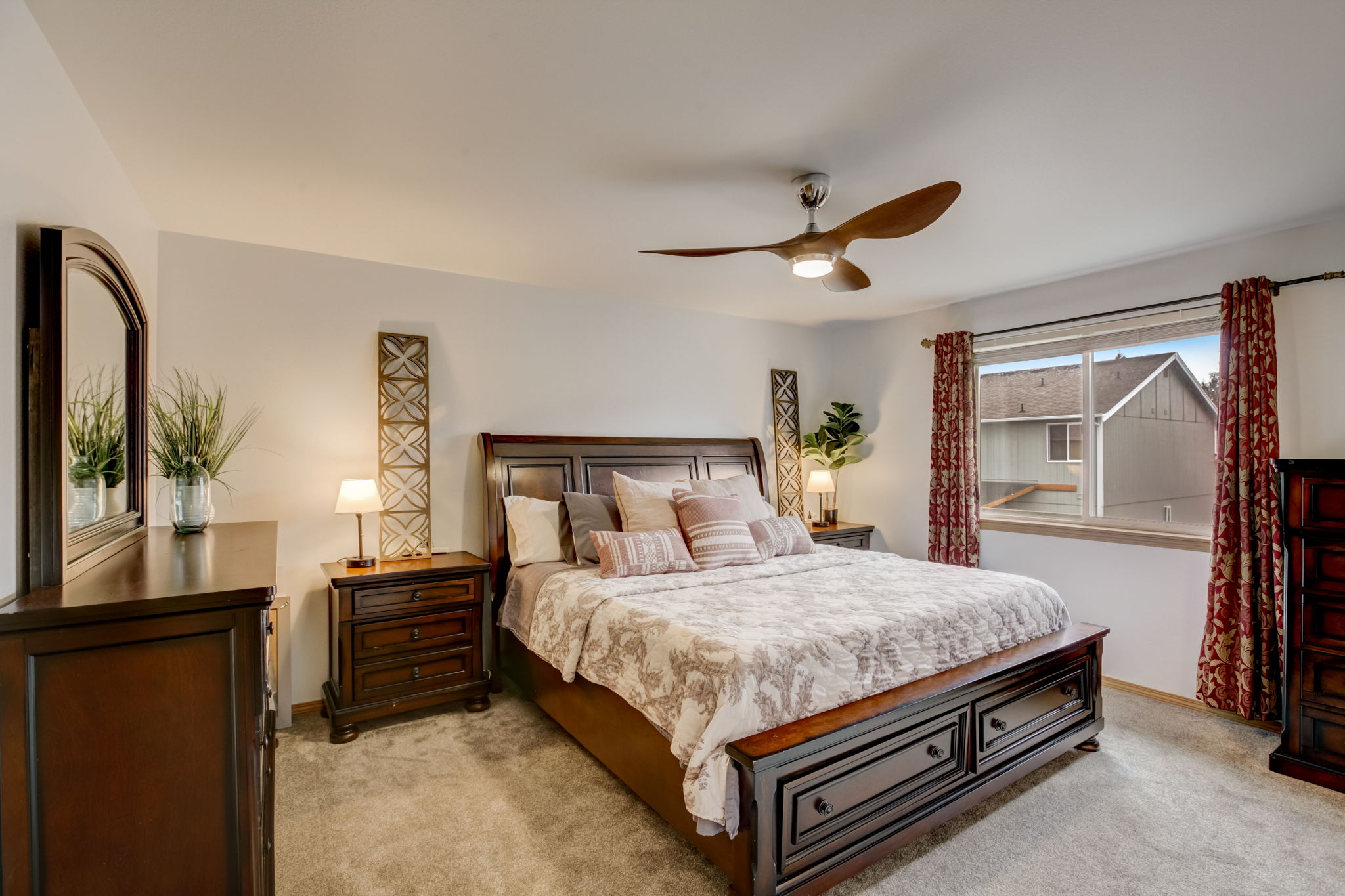 177th Street Ct E-023