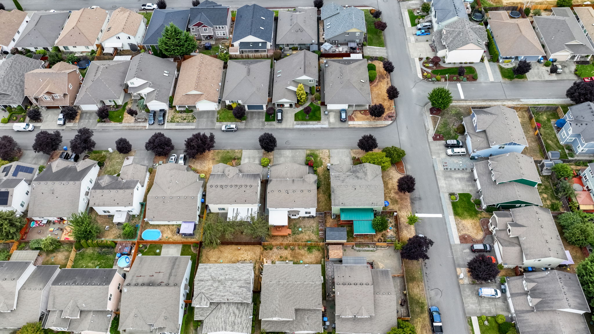 177th Street Ct E-060