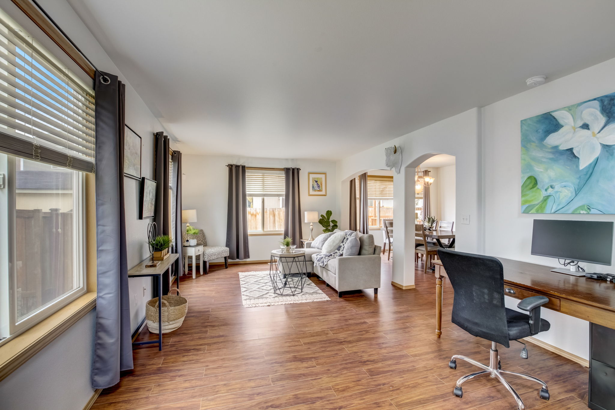 177th Street Ct E-009