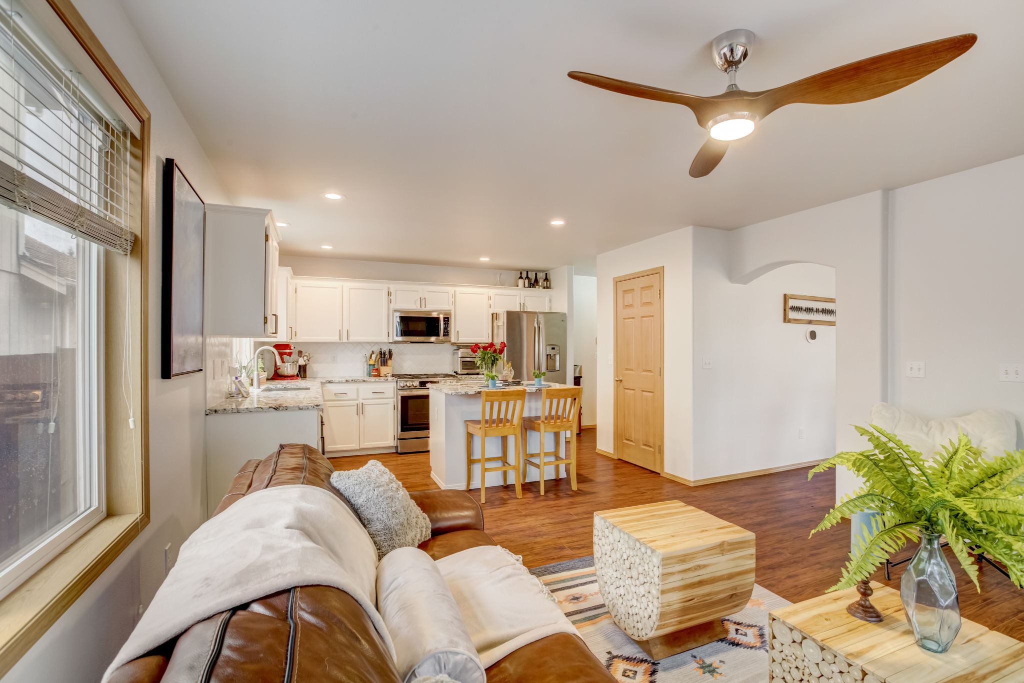 177th Street Ct E-017