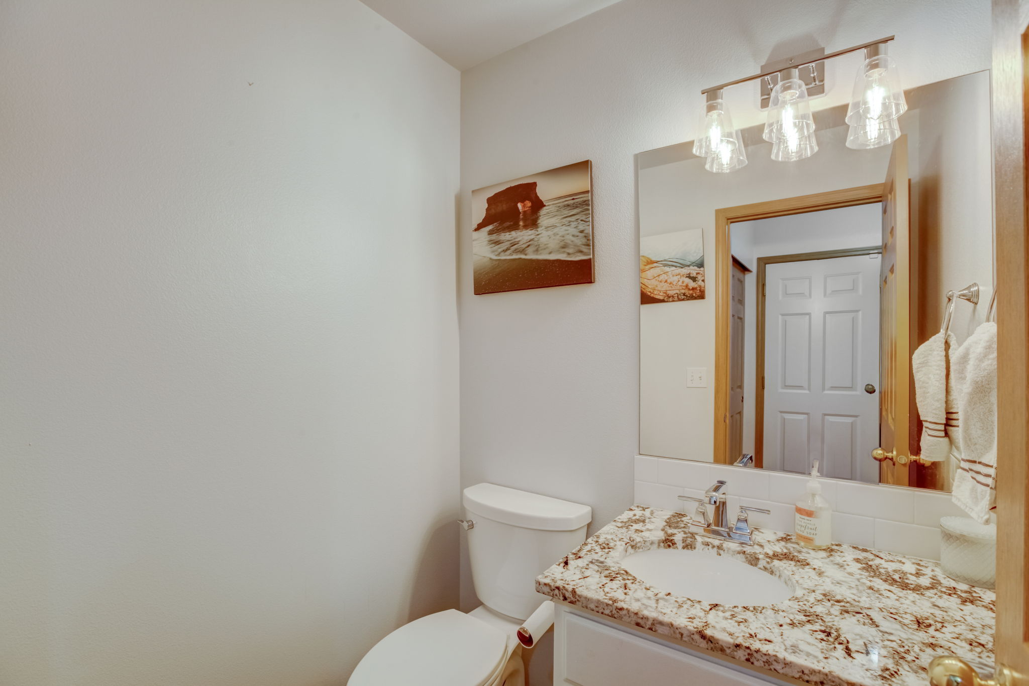 177th Street Ct E-022