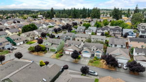 177th Street Ct E-056