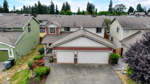 177th Street Ct E-050