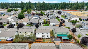 177th Street Ct E-057