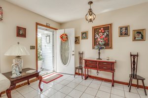 2416 Bullock Trail, Virginia Beach, VA 23454, USA Photo 4
