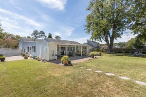 2416 Bullock Trail, Virginia Beach, VA 23454, USA Photo 37