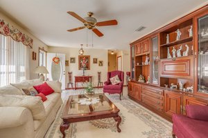 2416 Bullock Trail, Virginia Beach, VA 23454, USA Photo 7